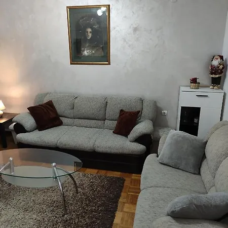 Apartment Stan Na Dan